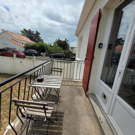 Appartement Bord De Mer 노트르담드몽 외부 사진